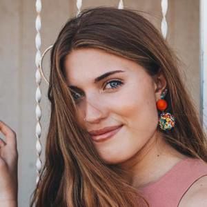 Meet your Posher, Kenna